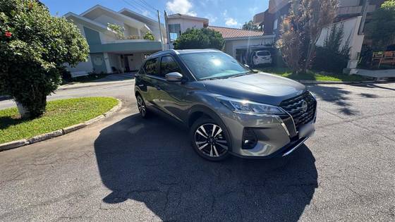 NISSAN KICKS PLAY 1.6 16V FLEXSTART SENSE XTRONIC NISSAN KICKS PLAY 1.6 16V FLEXSTART SENSE XTRONIC